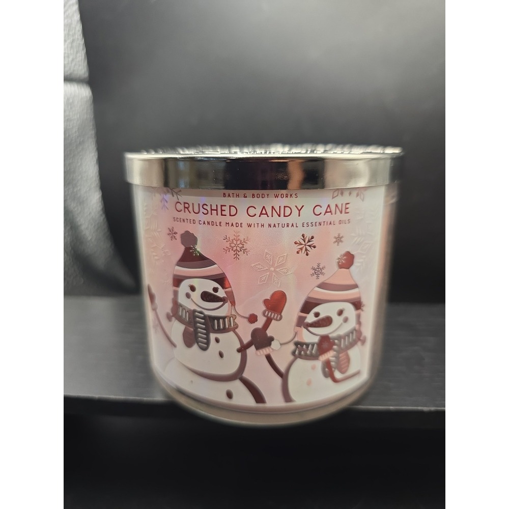 Bath & Body Works CRUSHED CANDY CANE 3 Wick Candle